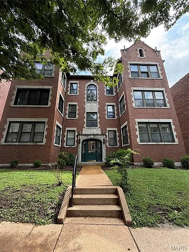 6314 S Rosebury Ave #3W Photo 1 6314 S Rosebury Ave #3W Photo 1