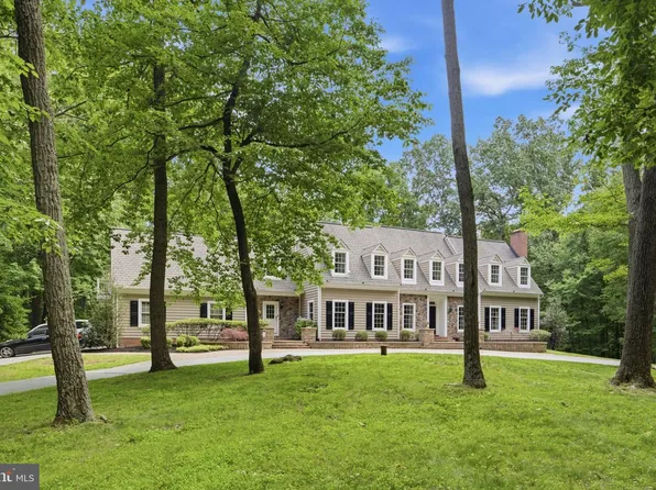 7530 Damascus Rd, Gaithersburg, MD 20882