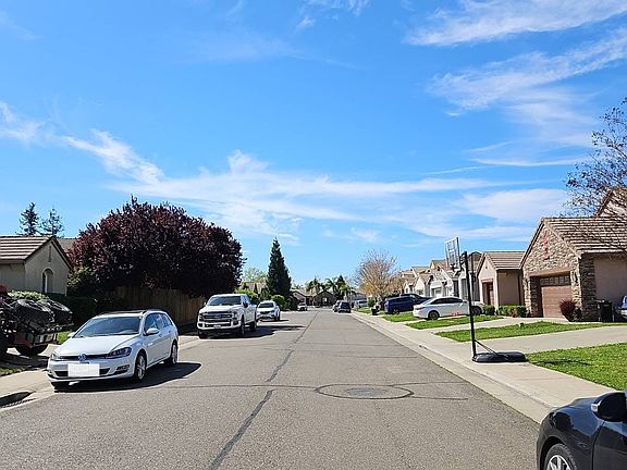 4th image of 5623 Mallardview Way