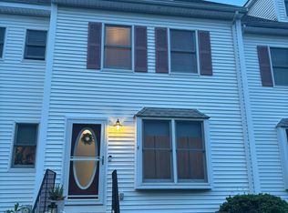 955 Pleasant St #4, Weymouth, MA 02189