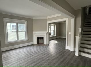 1352 Thoreau Rd, Lakewood, OH