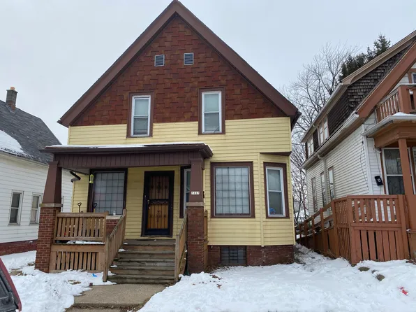 3117 N 20th St, Milwaukee, WI 53206
