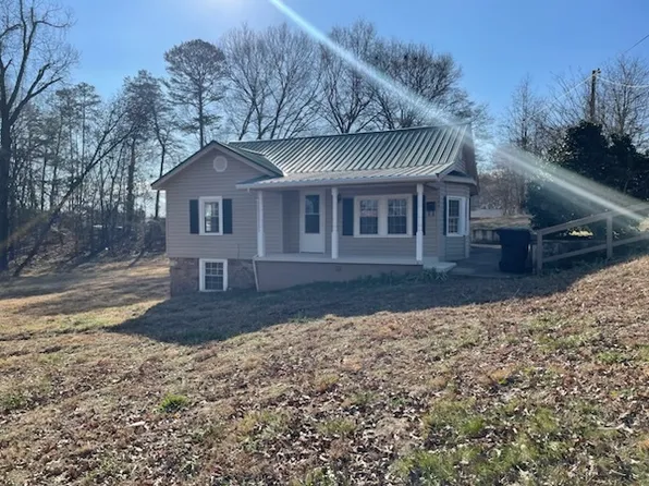 284 Georgia Ave, Forest City, NC 28043