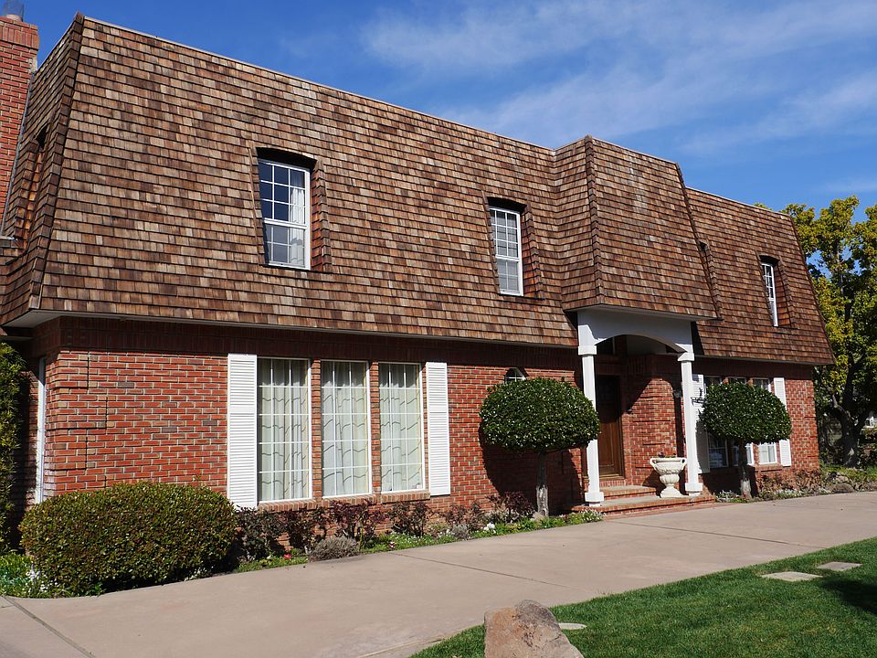 1393 Grant Court, Los Altos