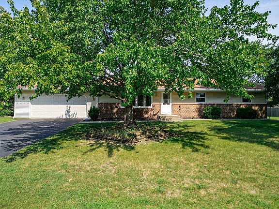 2nd image of 2088 Schell Dr
