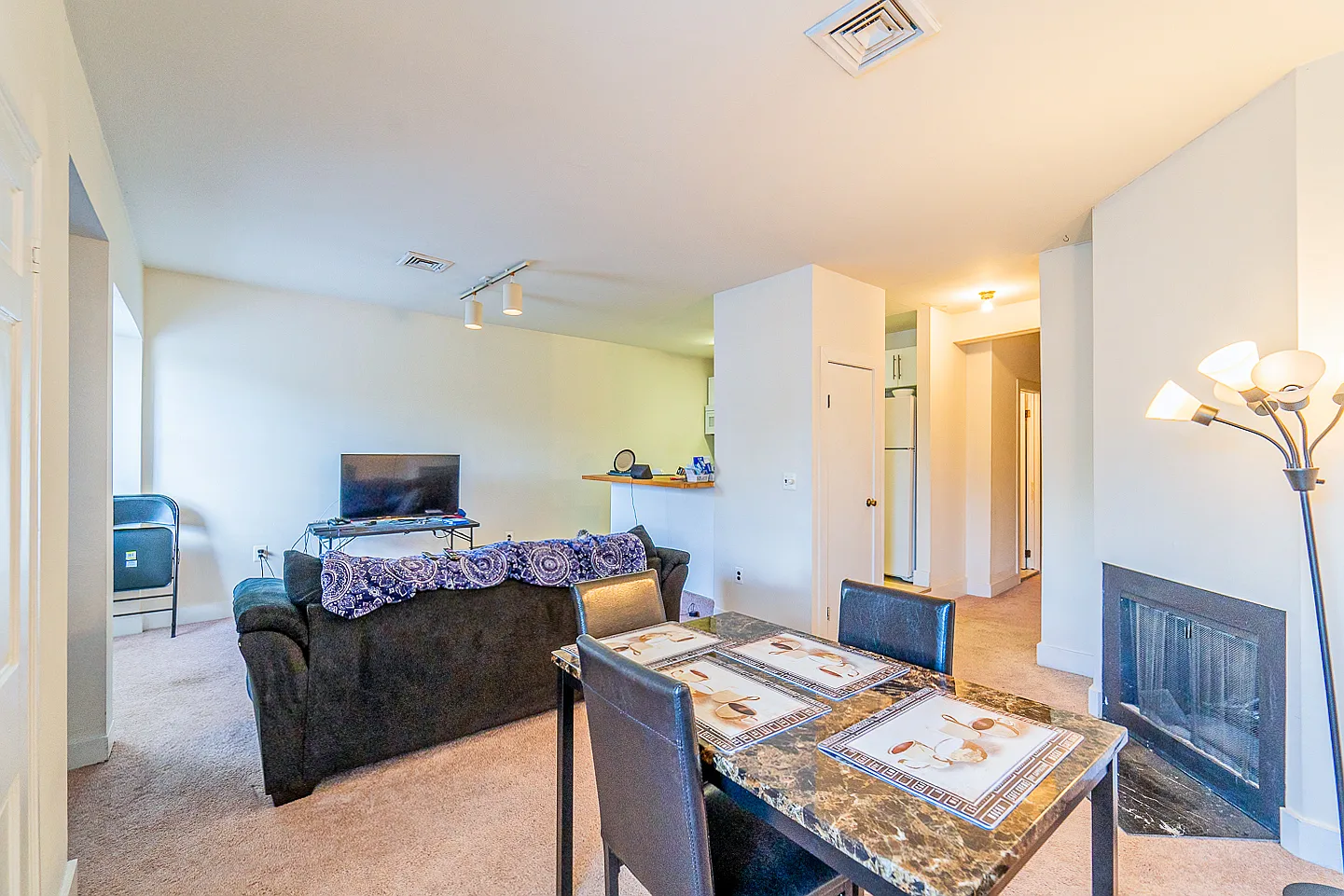 260 South 9th Street - 3R — Photo 4