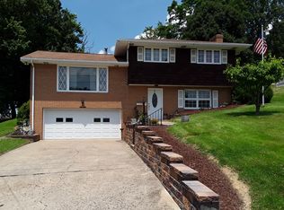 17 Old York Rd, Washington, PA 15301