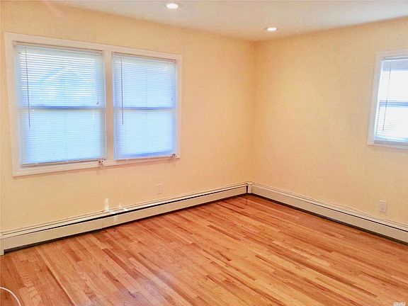5th image of 5 Denton Pl
