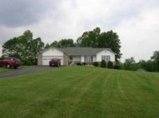 178 Fabric Ln, Rural Retreat, VA 24368