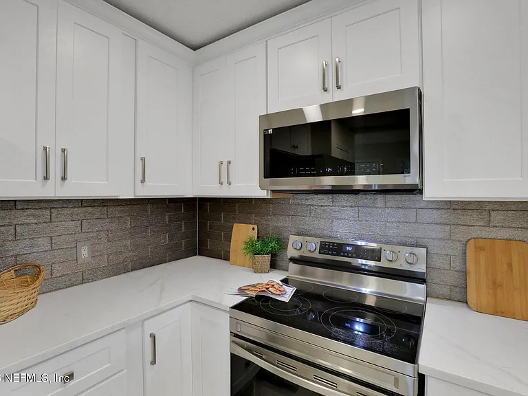 181 Aruba Ln — Photo 39