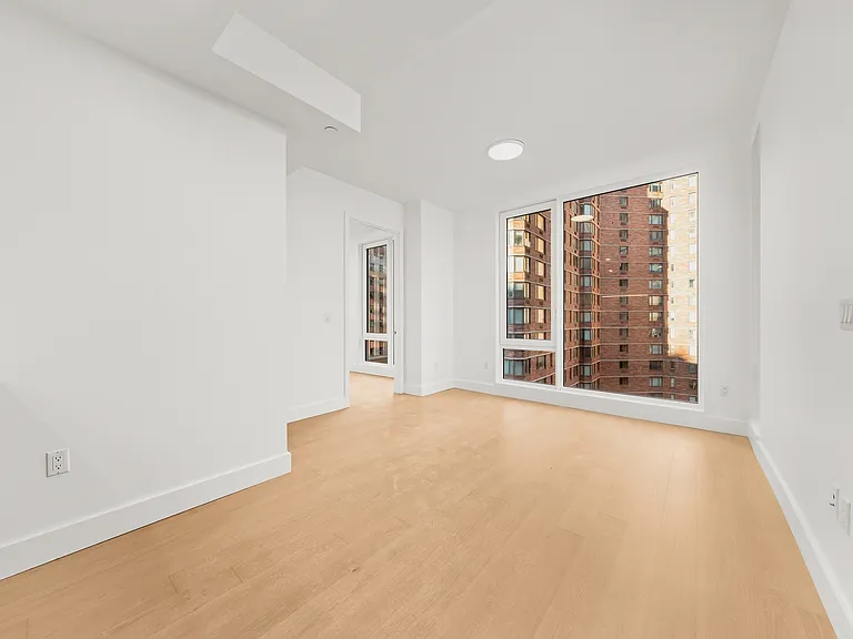 250 W 49th St #11001 — Photo 5