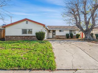 6613 Demaret Dr, Sacramento, CA 95822