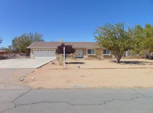 15950 Wyandot Rd, Apple Valley, CA 92307