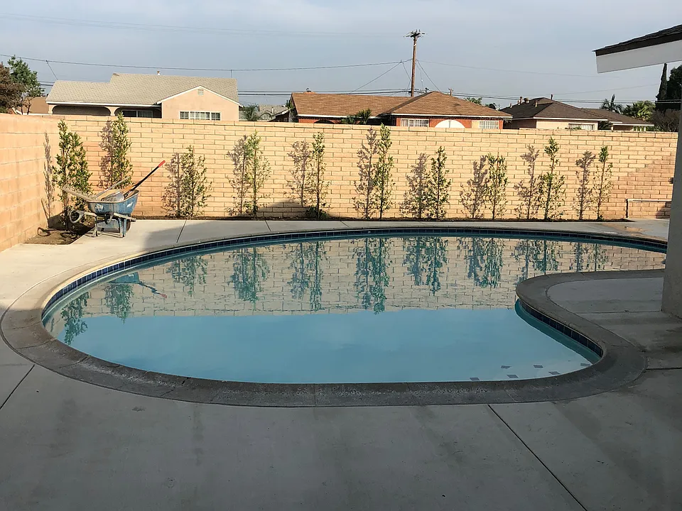 4520 Calada Ave