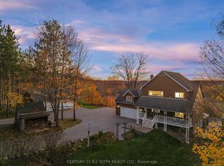 646 Moonstone Rd W, Oro Medonte, ON L0L 1V0