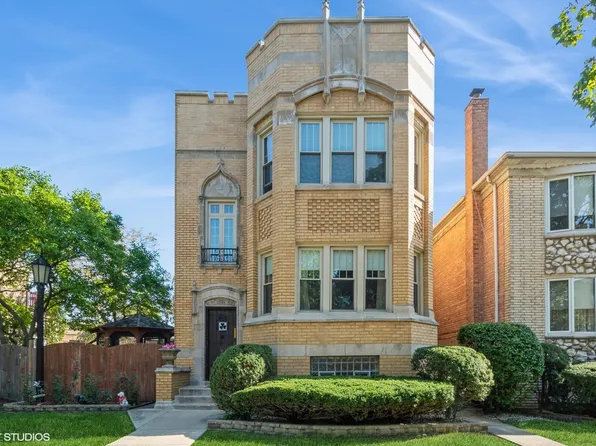 5917 N Virginia Ave, Chicago, IL 60659