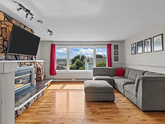 4th image of 3 Luther Place