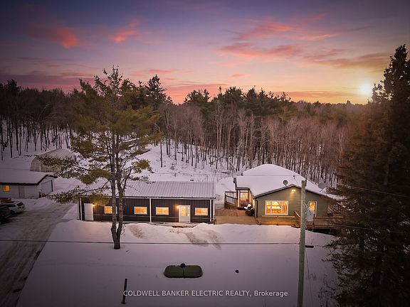 2nd image of 1211 Gelert Rd