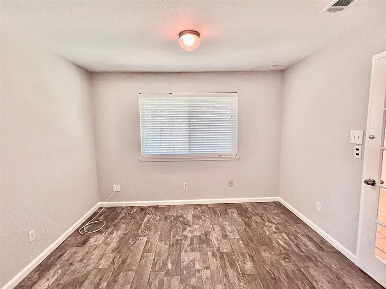 9 N Deerfoot Cir — Photo 7