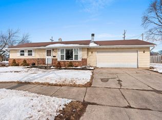 1030 W Lindbergh St, Appleton, WI 54914