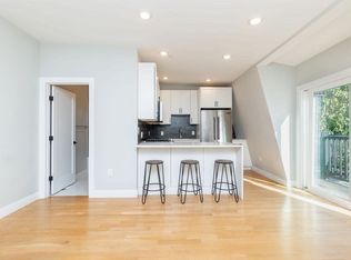53 Lexington St #3, Boston, MA 02128