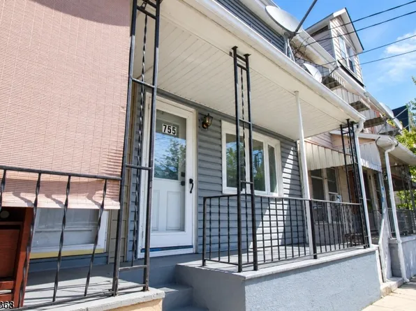 755 S Main St, Phillipsburg Town, NJ 08865