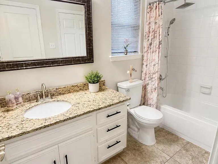 15922 Cutten Rd — Photo 11