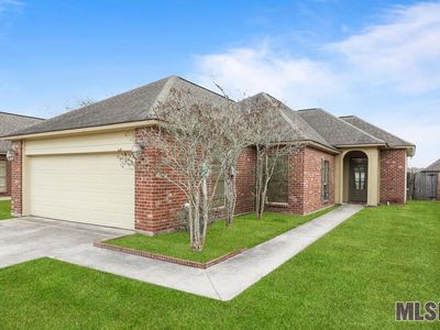 2965 Nicholson Lake Dr, Baton Rouge, LA, 70810