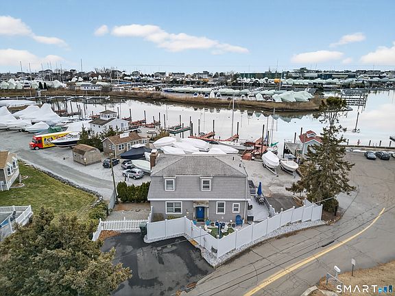 5th image of 40 Hammock Road South