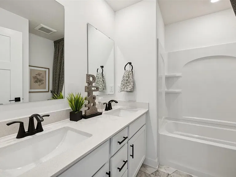 22658 Isla Way — Photo 12