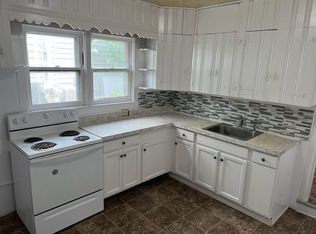 (Undisclosed Address), Catasauqua, PA 18032