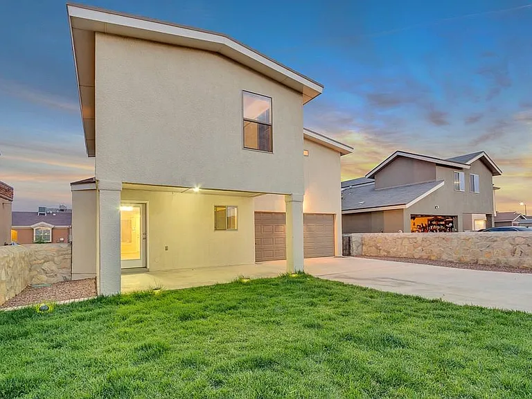 3925 Hueco Valley Dr — Photo 31