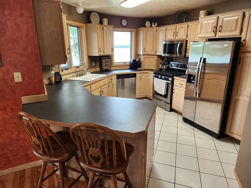 2606 Center Lake Dr, Spirit Lake, IA 51360 Zillow
