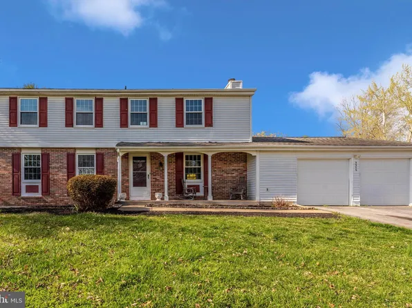 9906 Greenbrier Ln, Walkersville, MD 21793