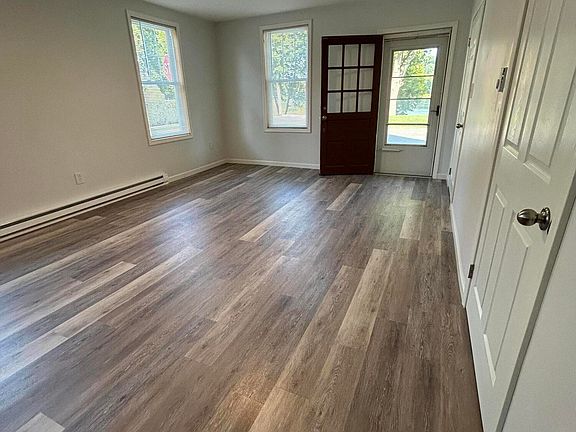 2nd image of 18 N Front St