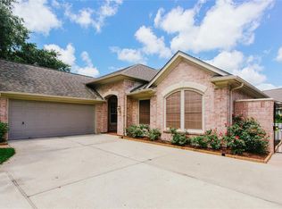 2719 Silver Bough Cir, Houston, TX 77059