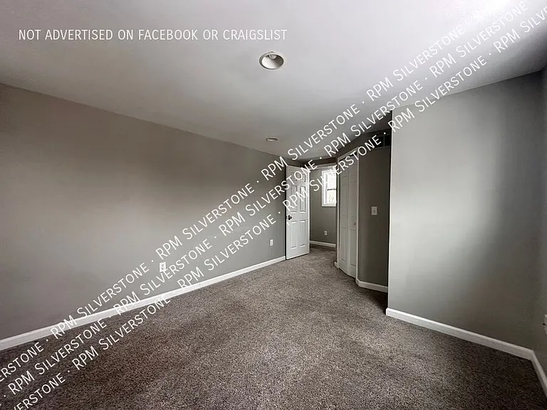 3113 Emmons Ave — Photo 16