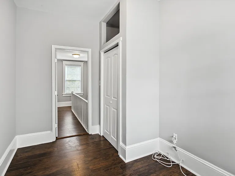 1505 Reynolds St — Photo 12