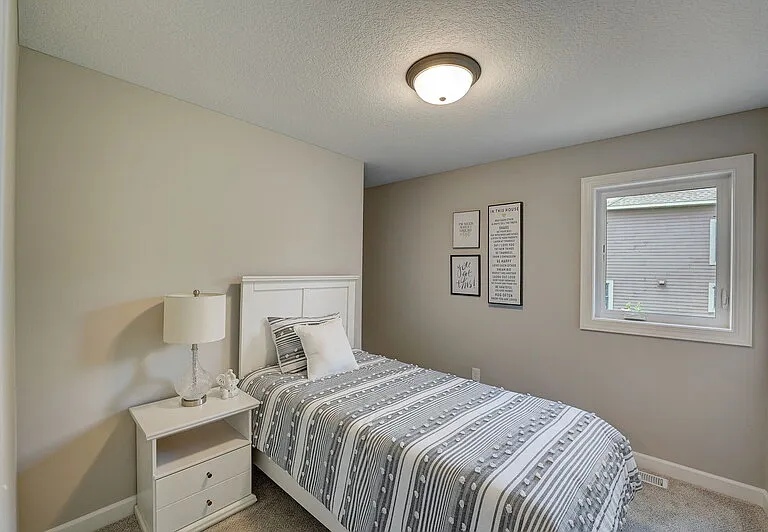 11458 W Laketowne Dr — Photo 9
