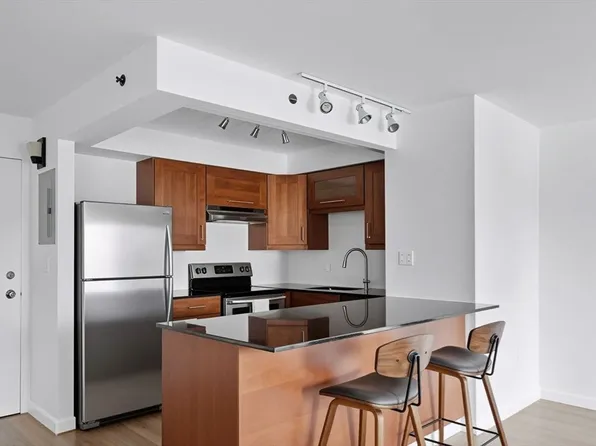 1025 Hancock St Unit 6G, Quincy, MA 02169