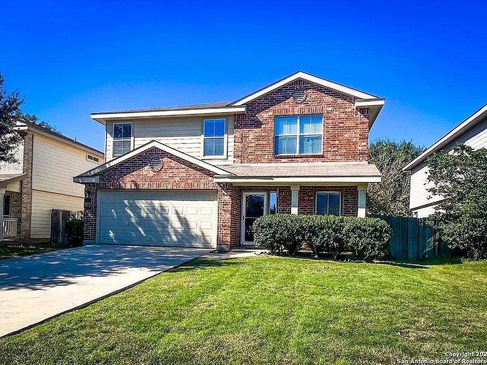 1st image of 10427 Artesia Wells