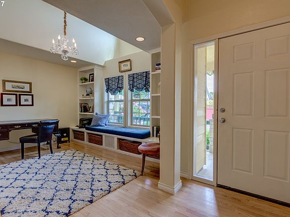 3rd image of 2276 SE 67th Ave
