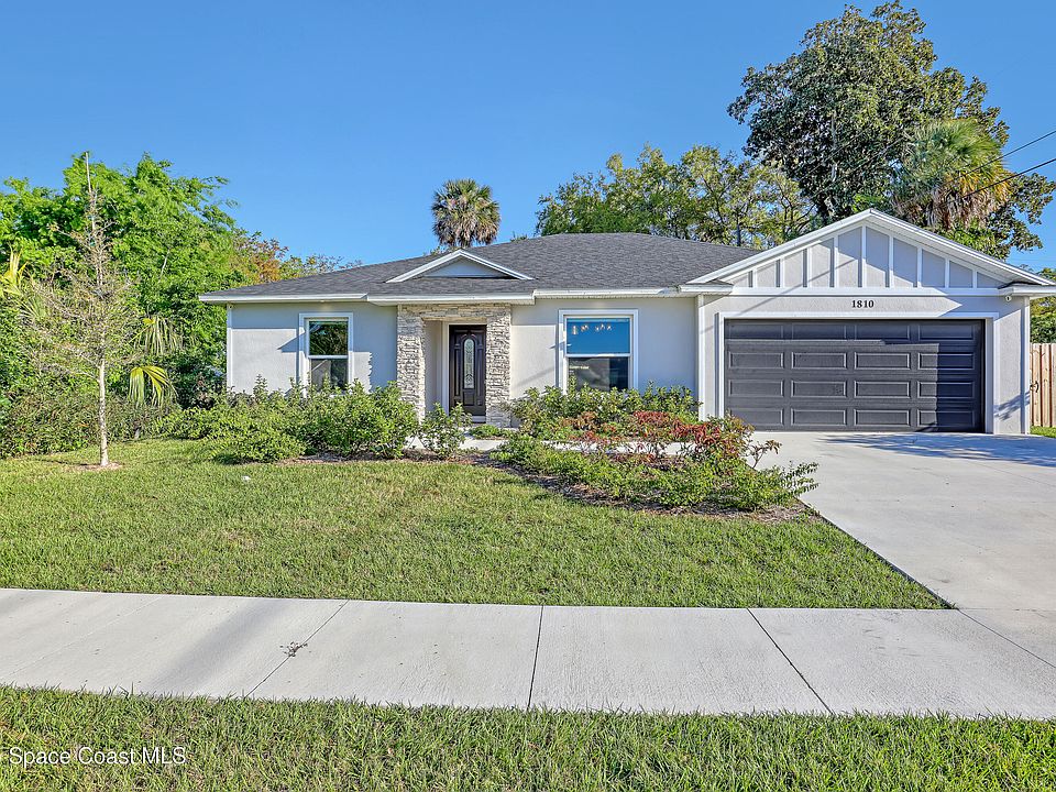 1st image of 1810 S Lilac Cir