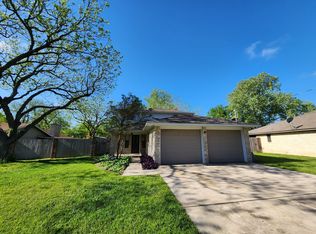1327 Lake Winds Cir, New Braunfels, TX 78130