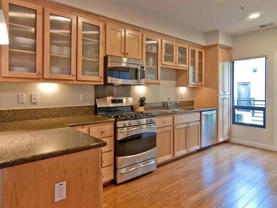707 Zephyr Dr
