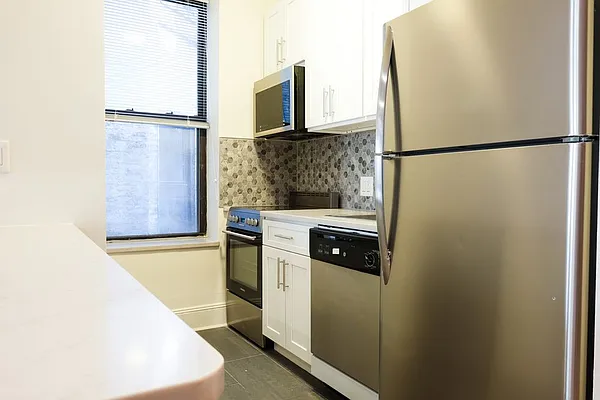 Rented by B & L Management | media 33