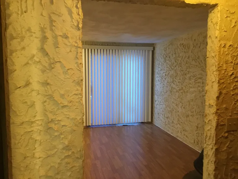 144 Hillcrest Ave #2R — Photo 6