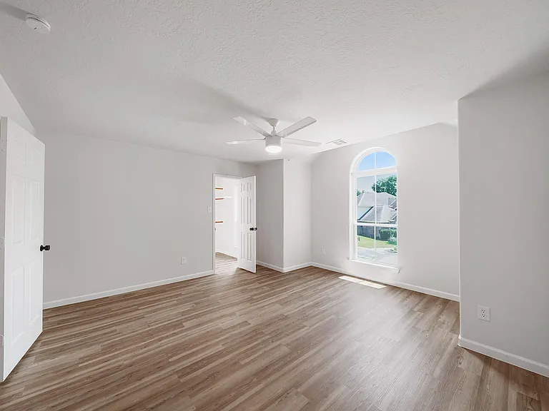 506 Marathon Pl — Photo 42