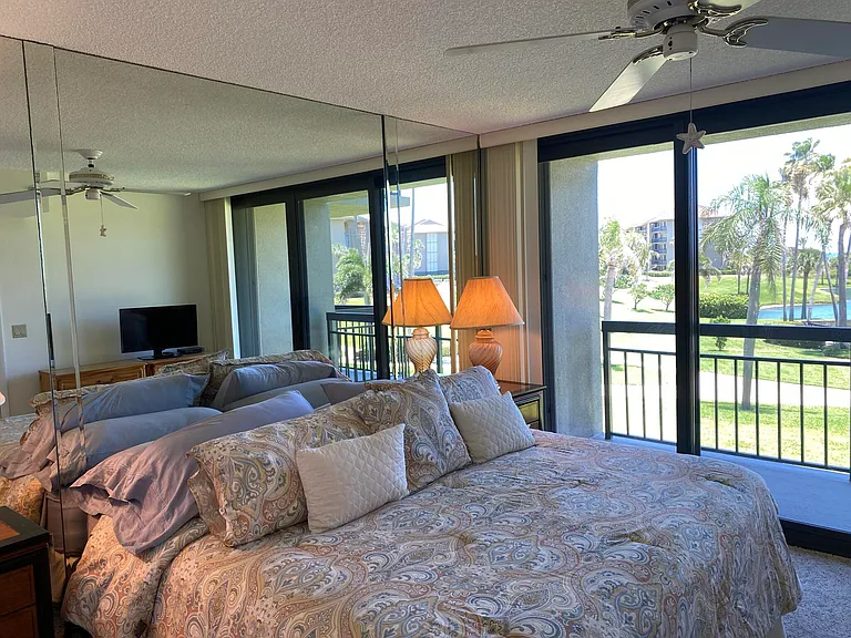 401 S Seas Dr #203 — Photo 13