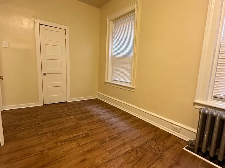 1330 W Hunting Park Ave #2 — Photo 8